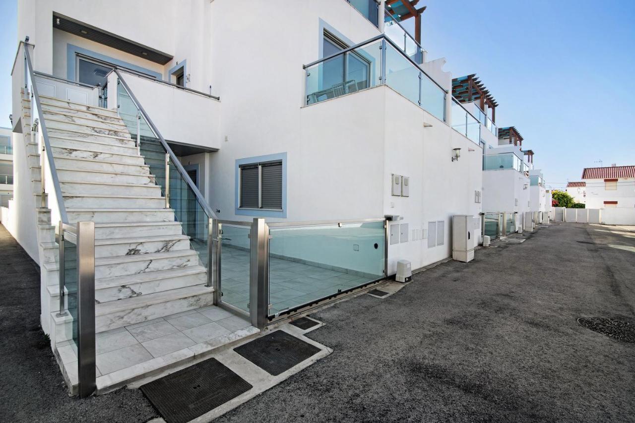 Numar Residence Villa Z มันตาโรตา ภายนอก รูปภาพ